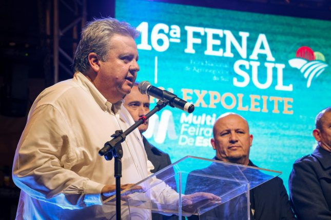 O secretário estadual da Agricultura, Pecuária e Desenvolvimento Rural, Domingos Velho Lopes, valorizou a importância da cadeia leiteira para a economia gaúcha.